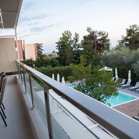 8 Boutique Suites Неа-Потідея Екстер'єр фото