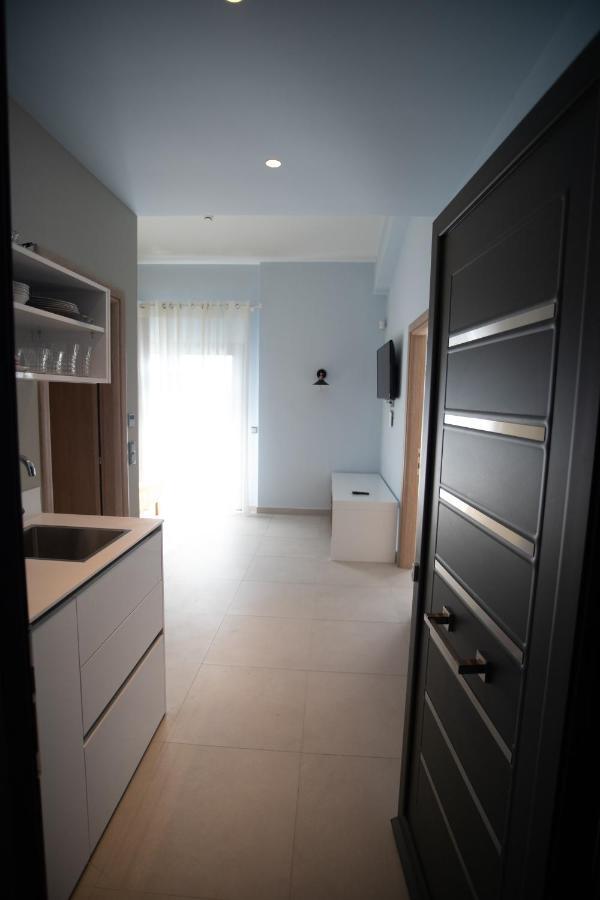 8 Boutique Suites Неа-Потідея Екстер'єр фото