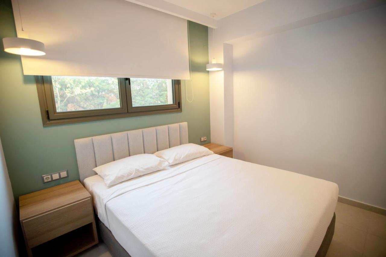 8 Boutique Suites Неа-Потідея Екстер'єр фото